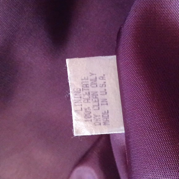 Albert Nipon Wool Cashmere Blend Deep Burgundy Swing Coat, Button Front, Pockets - Picture 15 of 16